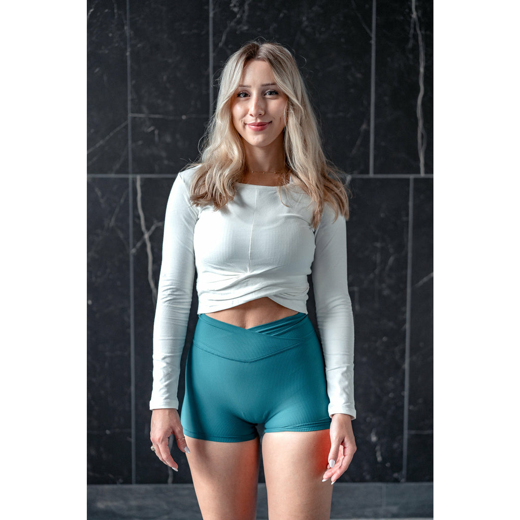 White Crossover Long Sleeve Crop Top – VlaunWrightCo